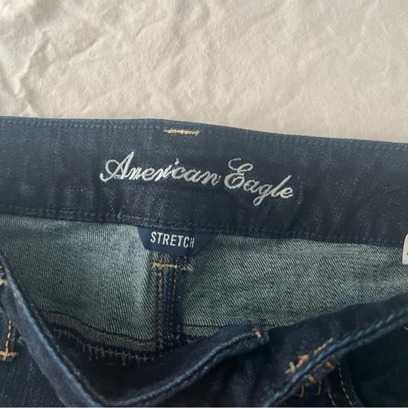 American Eagle Denim Shorts - Size 10 - Picture 3 of 4